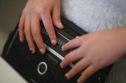 Braillova pisava tudi na telefonih