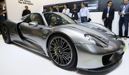 Nemci zdesetkali dobiček, znani so ukrepi - se vrne celo ikona?