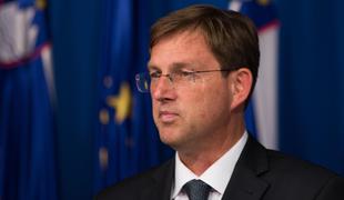 Cerar upa, da bodo v slovenski privatizaciji sodelovali tudi Francozi