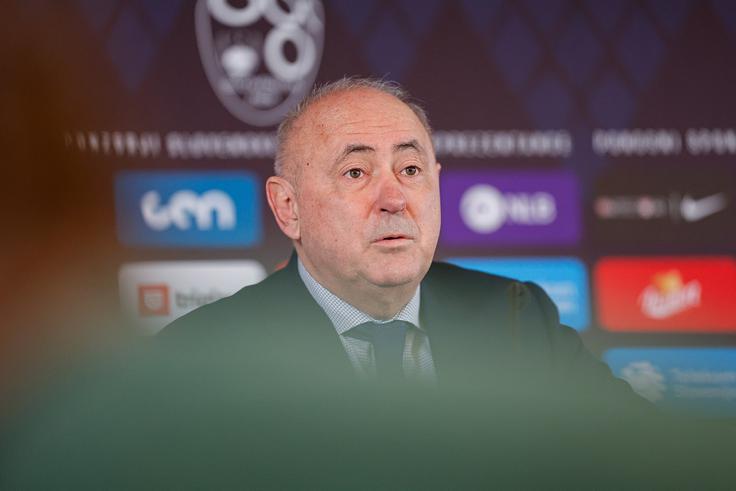 Odkar je Radenko Mijatović predsednik NZS, ni 1. SNL še nikoli zaigrala z lihim številom aktivnih udeležencev-  | Foto: Aleš Fevžer