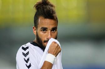 Lamin Diallo tri tekme na hladnem