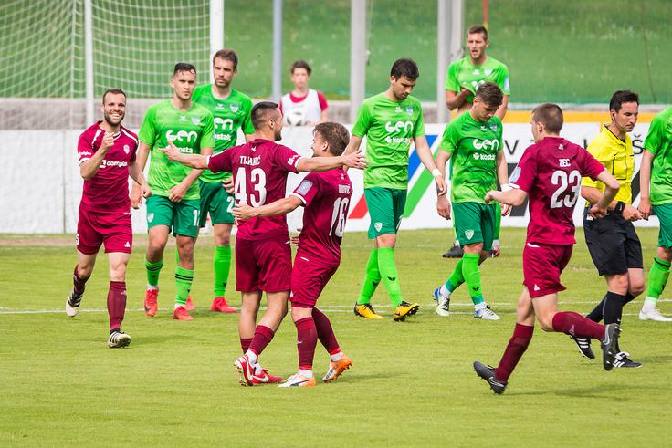 Triglav je prišel do prve letošnje zmage, najboljši strelec 1. SNL Matej Poplatnik pa tokrat ni zadel. | Foto: Žiga Zupan/Sportida