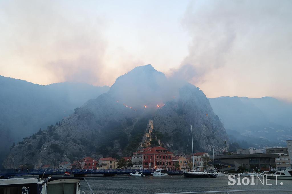 Omiš. Požar.