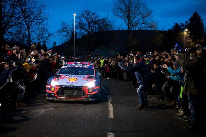 Takih prizorov letos na reliju v Monte Carlu in v servisni coni v Gapu zagotovo ne bo. | Foto: Hyundai