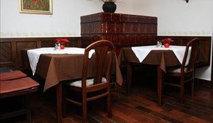 Gostilna pr' Kopač: tradicija razprodanih miz in polnih krožnikov