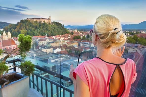Ljubljana za turiste tretje najcenejše mesto v Evropi
