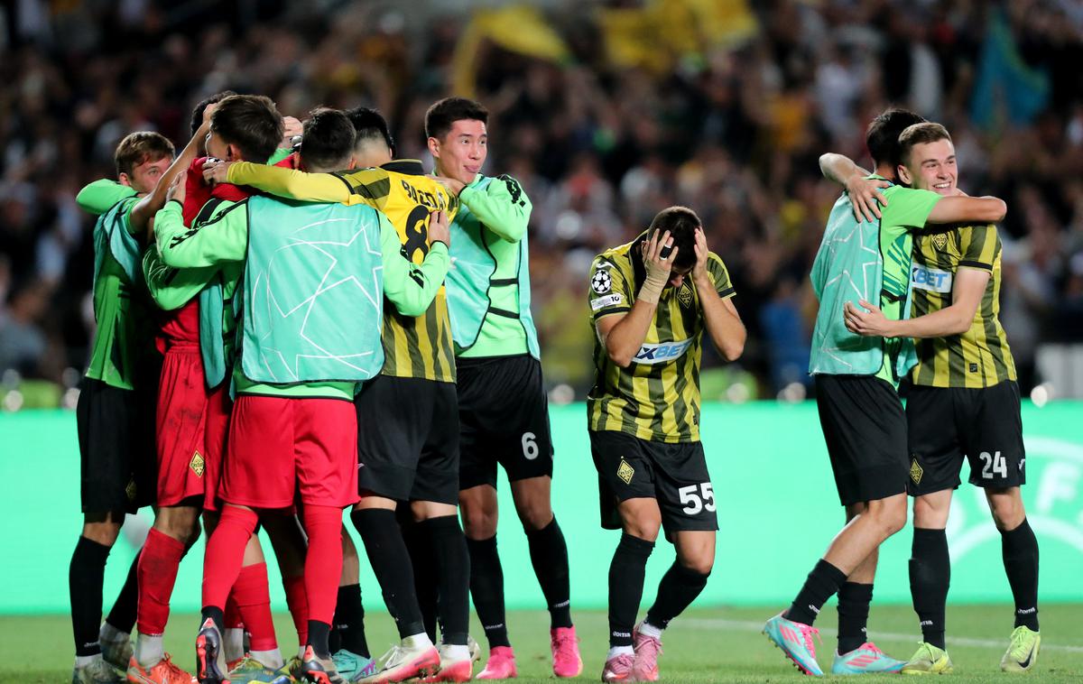 Kairat Celtic | Navdušenje nogometašev Kairata, ki kar niso mogli verjeti, kako velik uspeh so dosegli z zmago nad Celticom. | Foto Reuters