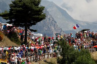 Francoski Tour z navijači, a zelo odvisen od epidemioloških razmer