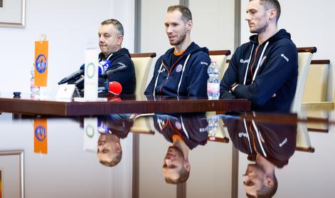 ACH Volley brani prednost, Kolaković računa na izboljšanje servisa, Urnaut upa, da bo kmalu spet igral #video