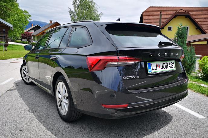 Škoda octavia | Nova škoda octavia zna prostorsko skakati v zelje tudi večjemu superbu. Okrog 90 odstotkov jih bodo v Sloveniji prodali v karavanski izvedbi.  | Foto Gregor Pavšič