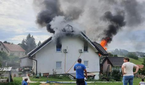 Zagorelo v mansardi, nastalo za okoli 70 tisoč evrov #foto