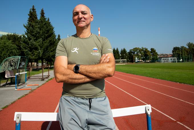 Danes je zaposlen v Slovenski vojski, ima pa še svojo atletsko skupino in sodeluje tudi s preostalimi športniki. | Foto: Vid Ponikvar