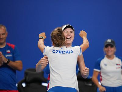 Čehinje pričakovano prve finalistke pokala BJK