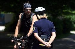 Policija nadaljuje poostren nadzor kolesarjev