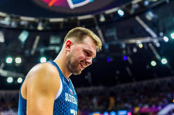 Luka Dončić | Luka Dončić na treningih slovenske reprezentance širi pozitivno voljo. | Foto Guliverimage