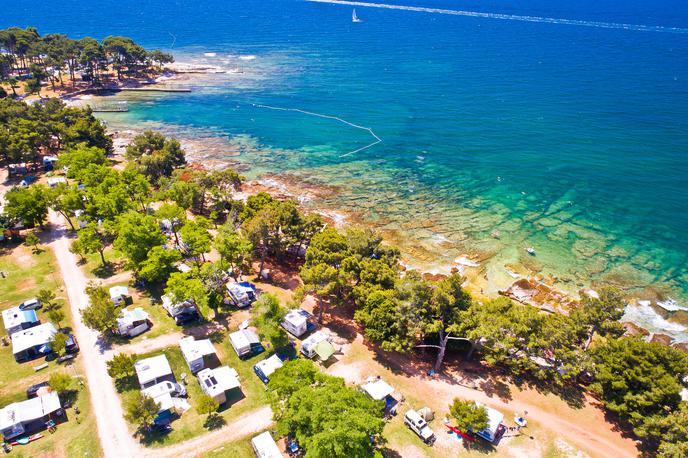 kampiranje, morje, dopust, počitnice | Foto Shutterstock
