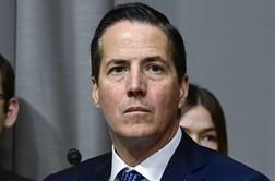 Ameriški senator ostro: “Kitajski avtomobili so kot rak, moramo jih prepovedati.”