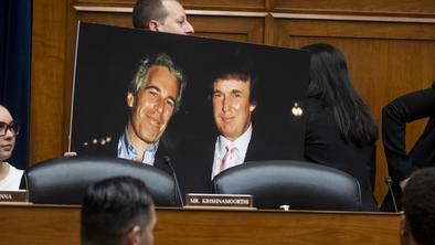 Kmalu znano, kaj skrivajo razvpiti dokumenti?