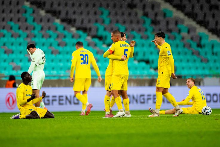 Olimpija - Domžale, 1. SNL Domžale so v zadnjem krogu presenetile Olimpijo v Stožicah, Mura pa je kot prva v tej sezoni premagala Celjane. Ponedeljek torej obeta spopad klubov s spodnjega dela lestvice, ki sta v 13. kroga poskrbela za odmevni presenečenji. | Foto: Filip Barbalić