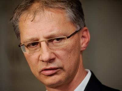 Lukšič o posnetkih: Če se vzpostavi nova vlada, bodo to počeli z vsemi državljani