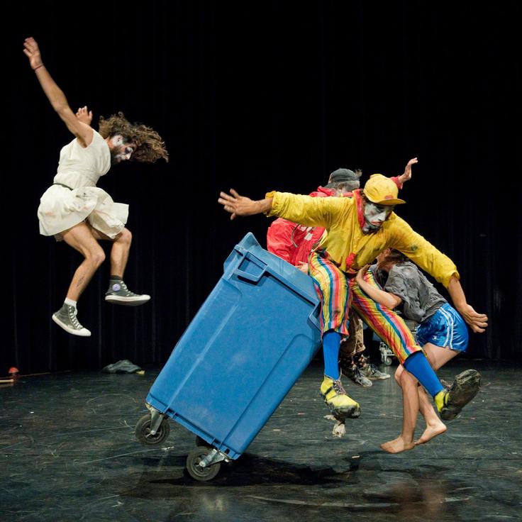 Od 10. do 14. junija poteka cirkuški festival Klovnbuf.  | Foto: FB/Klovnbuf