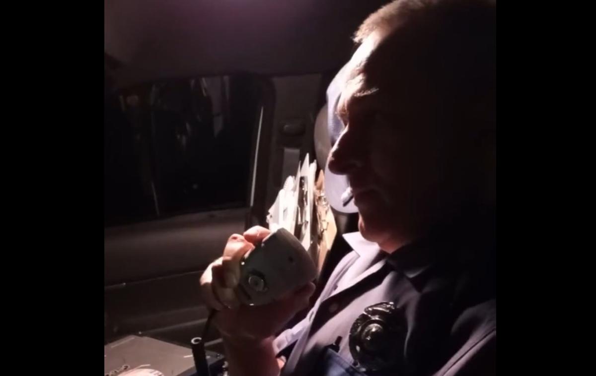 Robert LaMay | Robert LaMay med svojim zadnjim javljanjem iz patruljnega avtomobila.  | Foto Twitter / Posnetek zaslona
