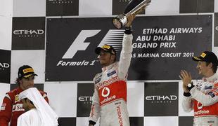 Hamilton zmagal, Vettel odstopil