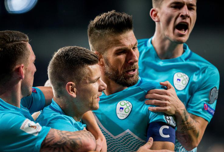 "Reprezentanca je svetinja. Je grb. Moramo izkazati spoštovanje do grba," poudarja bradati in ponosni kapetan. | Foto: Vid Ponikvar