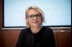 SDS: Ministrica Anja Kopač Mrak mora oditi