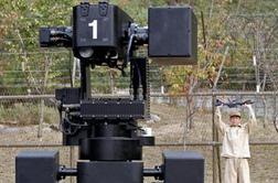 Samsungov robotski stražar, ki naluknja 3 kilometre oddaljeno tarčo (video)