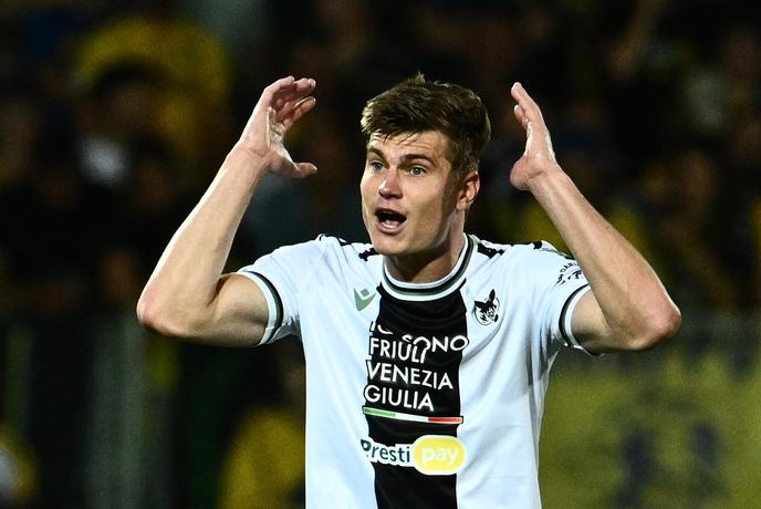 Napoli je prvak, Bijol se je od Udineseja poslovil z rdečim kartonom