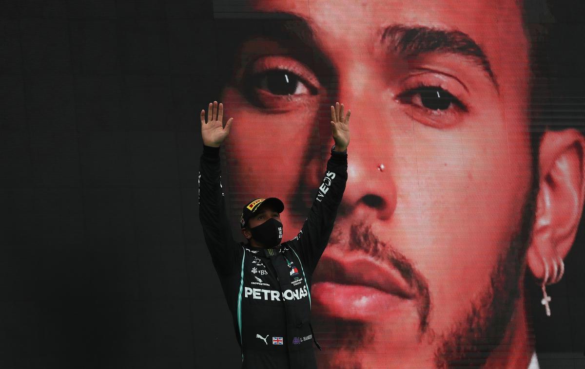 Lewis Hamilton | Svetovni prvak Lewis Hamilton je bil najhitrejši na uvodnem treningu v Manami. | Foto Reuters