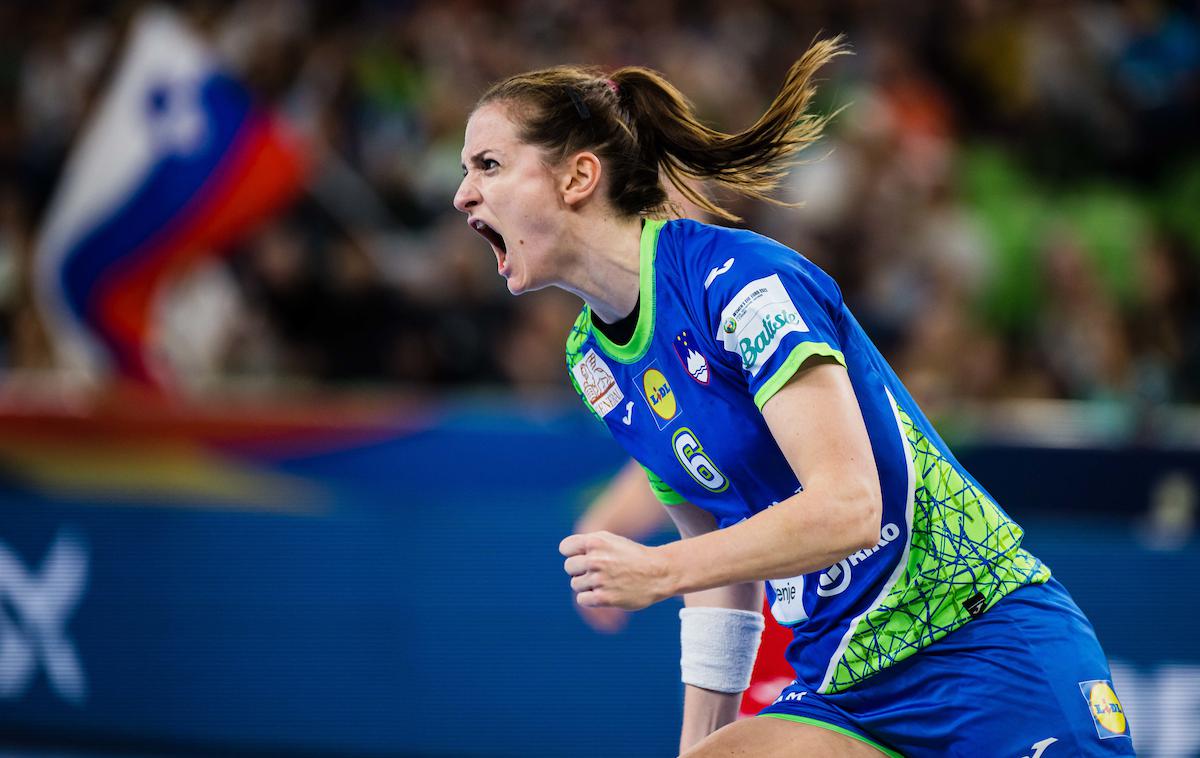 EHF Euro22: Slovenija - Hrvaška Ana Gros | Kapetanka Slovenije Ana Gros je k zmagi Györa prispevala devet golov. | Foto Grega Valančič/Sportida