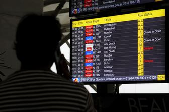 Motnje v letalskem prometu po vsem svetu