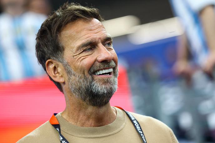 Jürgen Klopp | Jürgen Klopp je prepričan, da trajajo odmori za osvežitev predolgo. | Foto Reuters