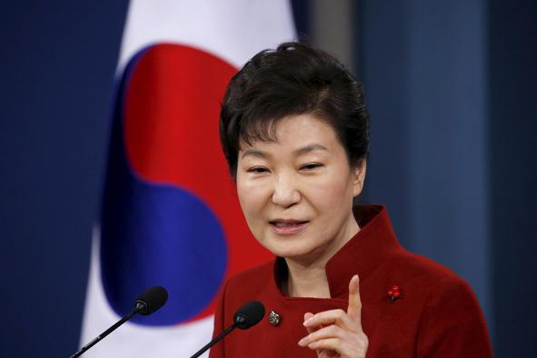 Južna Koreja opozorilno streljala proti Severni Koreji