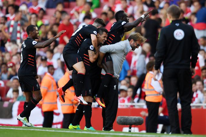 Liverpool je po zaostanku z 0:1 stopil na plin in bil na tem, da poniža Arsebal. Sredi Londona je vodil že s 4:1, a koncu pa so topničarji poraz vendarle ublažili. | Foto: Reuters