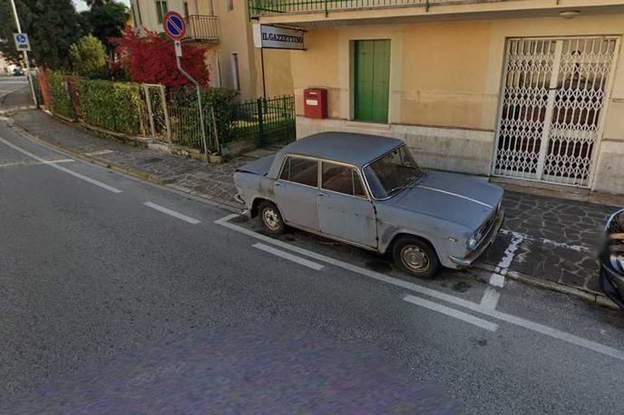 Lancia fulvia | Že 47 let parkirana lancia fulvia v Coneglianu. | Foto Google Maps Street View