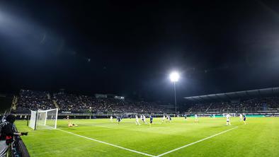 Uefa zaradi nešportnega obnašanja navijačev kaznovala Celje