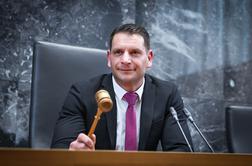 Analitika: Izvolitev Stevanovića kaže obris desnosredinske vlade