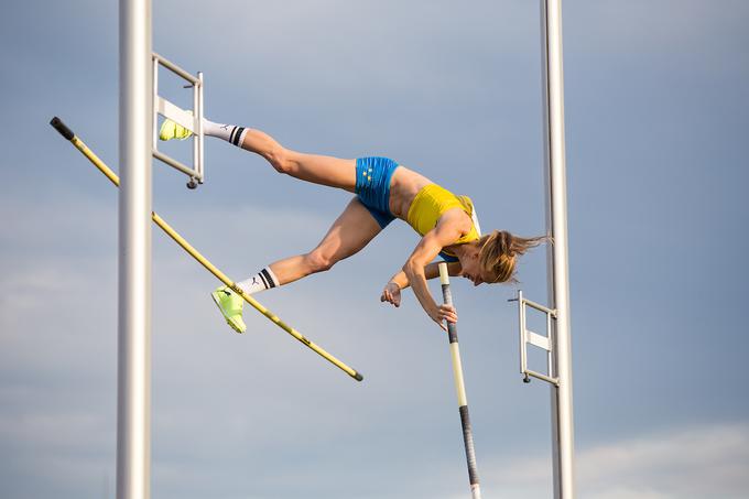 Tina Šutej je na atletski diamantni ligi, ki poteka v Lozani, v skoku s palico ostala brez izida. Višino na 4,12 m je izpustila, letvico na 4,34 m pa je trikrat podrla.  | Foto: Peter Kastelic/AZS
