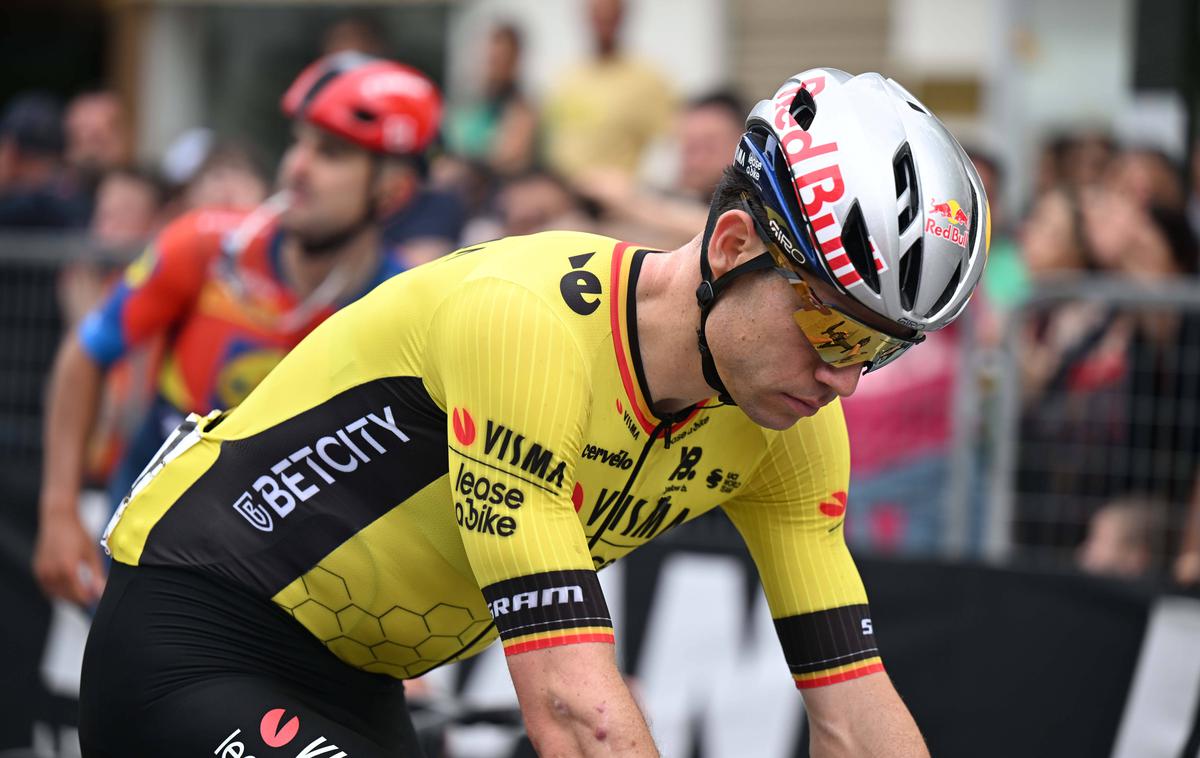 Wout van Aert | Wout van Aert je imel slab dan na Giru, v skupnem seštevku je izgubil nekaj več kot 15 minut. | Foto Guliverimage