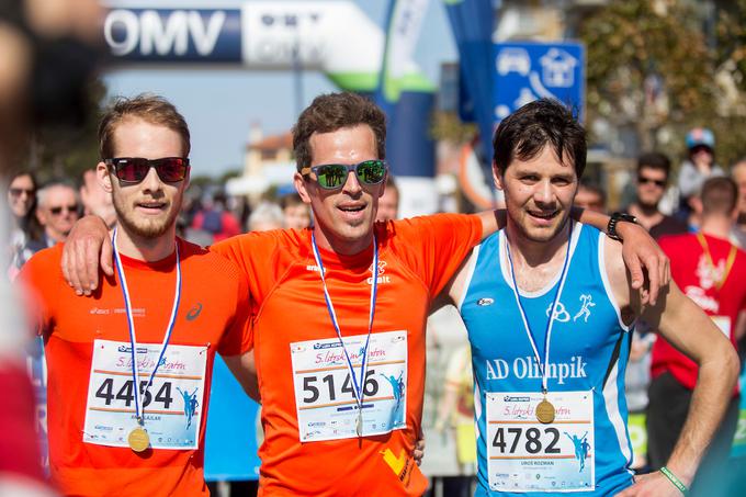 Najhitrejši na rekreativnem teku (8,5 km): zmagovalec Peter Kastelic (na sredini), Miha Dobravec in Uroš Rozman (na desni). | Foto: Urban Urbanc/Sportida