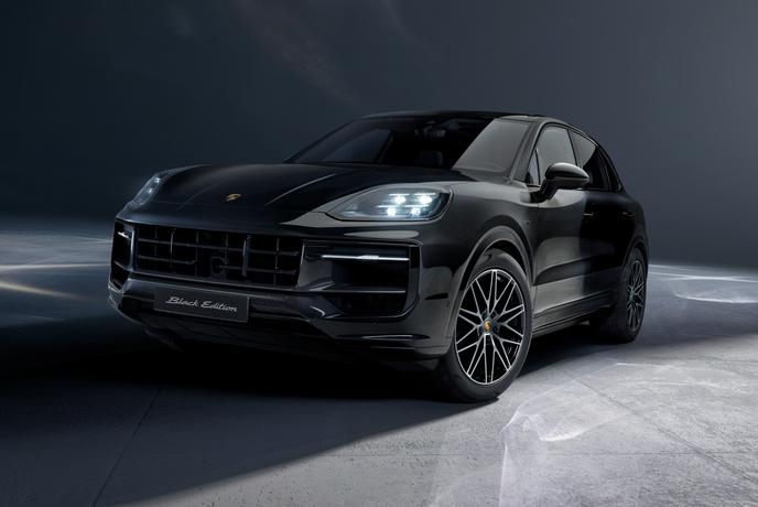 Serijsko z vsem, kar si želite: novi Cayenne Black Edition