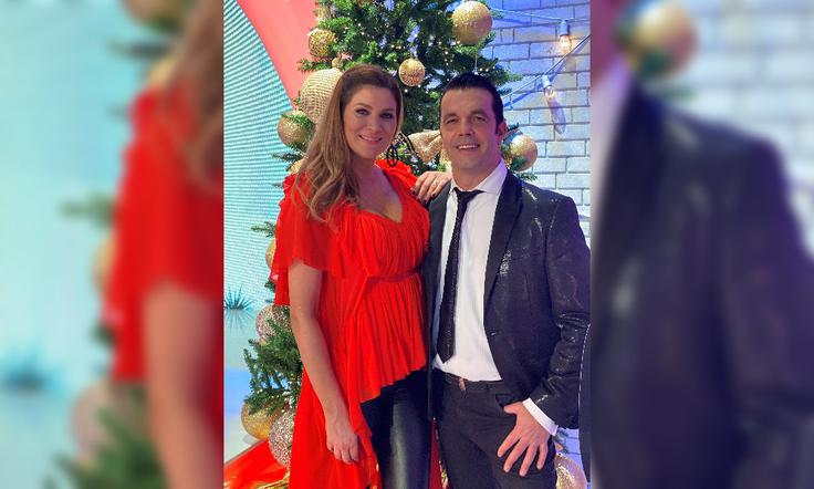 Pri Črnem Petru Rok in Manca bosta zapela skupaj v oddaji Pri Črnem Petru. | Foto: Planet TV