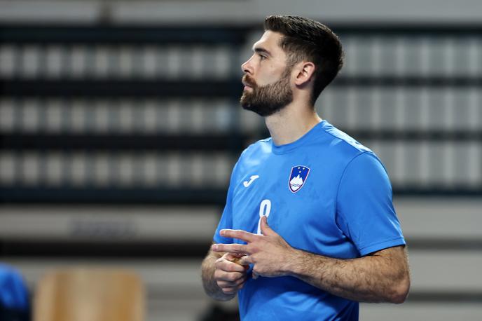 Blaž Janc | Blaž Janc bo reprezentanco na parketu vodil kot kapetan. | Foto Aleš Fevžer