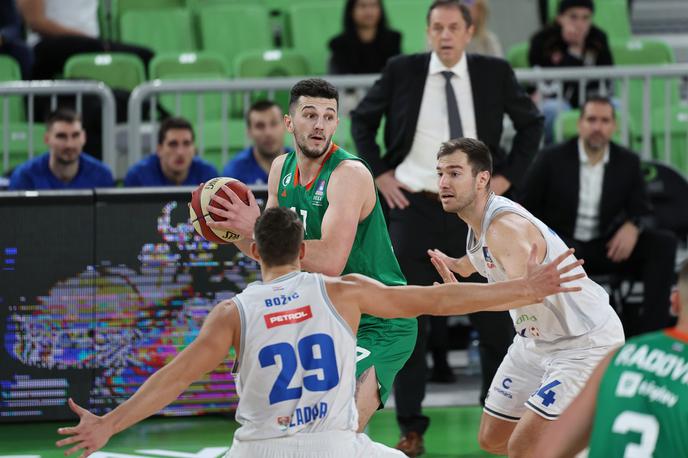 Karlo Matković Olimpija Zadar | Olimpija je doživela tretji poraz v ligi ABA v tej sezoni. | Foto www.alesfevzer.com