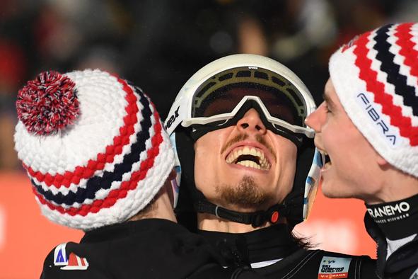 Norvežani obelodanili skakalno ekipo za olimpijsko sezono, preiskava afere še ni končana