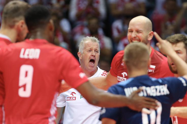 Miklavc priložnost Slovencev vidi v tem, da bi Poljake čim prej spravili v težave, stran od mreže, že od začetka nanje pritiskali in jim preprečili, da bi ušli. "Če uidejo, se bodo sprostili, in v tem primeru jim lahko uspeva vse." | Foto: Guliverimage/Vladimir Fedorenko