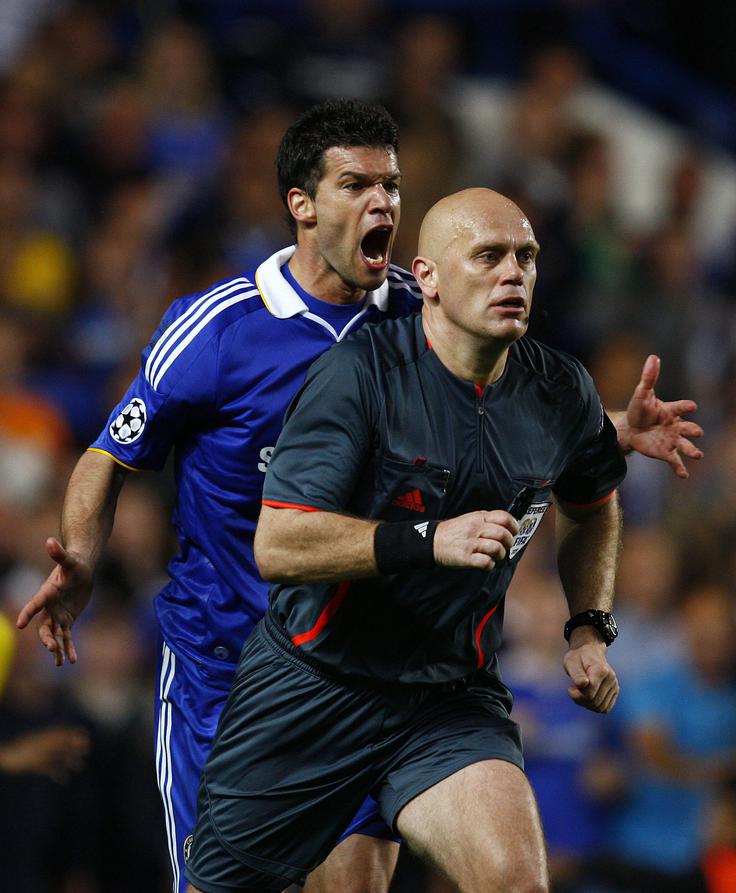 Michael Ballack je izgubljal živce. | Foto: Reuters